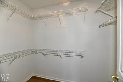 533 Blue Spring Drive, Indianapolis - 21