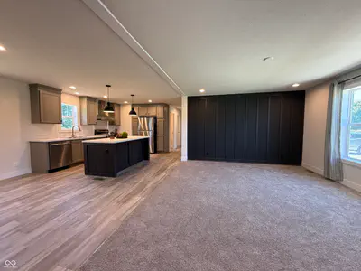 2083 Friendship Drive, Paragon - 8