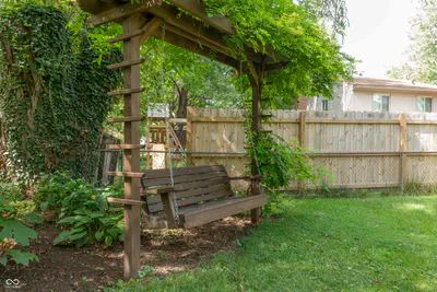 7611 Home Drive, Fishers - 47