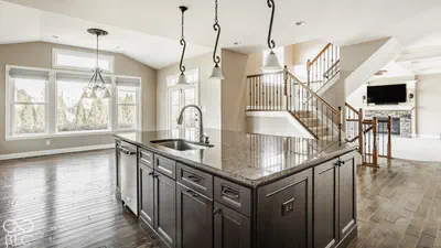 3237 Wildlife Trail, Zionsville - 19