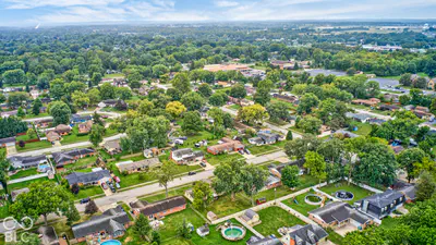 1400 Denver Drive, Plainfield - 35