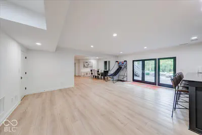 13855 Coldwater Drive, Carmel - 77