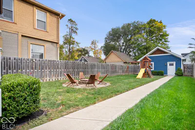 2525 Broadway Street, Indianapolis - 26