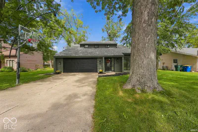 4312 W Kings Row Street, Muncie - 2