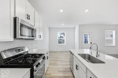 7218 Governors Row, Avon - 11