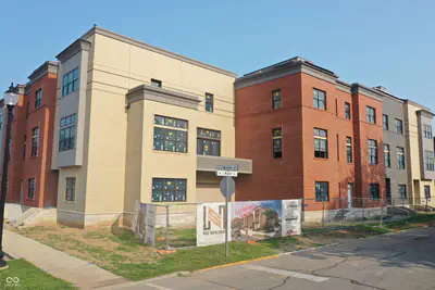 76 Wayne Street, Franklin - 10