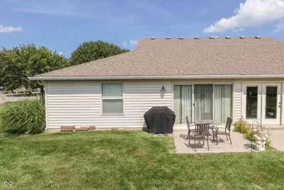 2063 Pelican, Franklin - 27