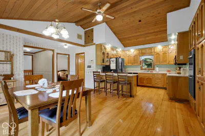 7620 Hall Road, Monrovia - 21