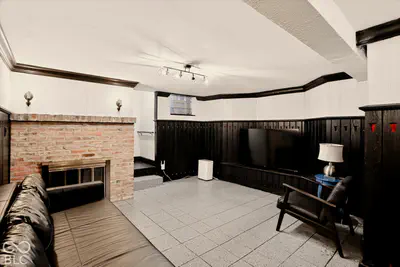 5753 College Avenue, Indianapolis - 60