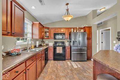 5515 Lipizzan Lane, Plainfield - 10