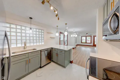 5153 Kingsley Drive, Indianapolis - 12