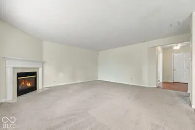 11031 Bear Hollow Drive, Indianapolis - 6