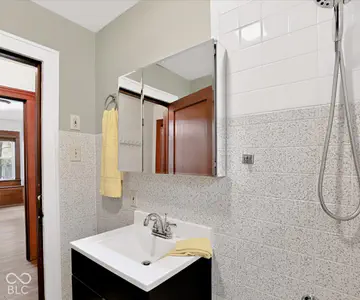 2312 Ford Avenue, Bloomington - 32