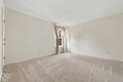 11031 Bear Hollow Drive, Indianapolis - 21