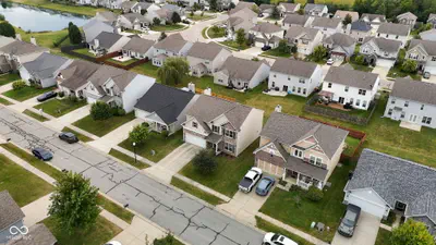 5785 Open Fields Drive, Whitestown - 25