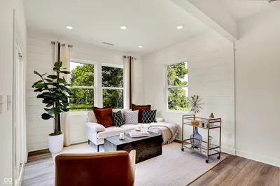 1555 Pine Circle, Franklin - 25