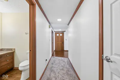 5214 Fawn Hill Court, Indianapolis - 27