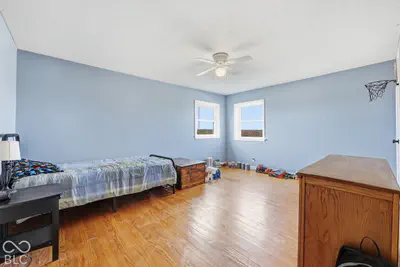 9483 950, Waldron - 25