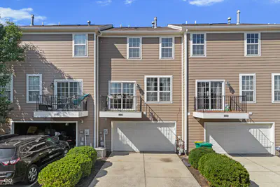 178 Straughn Lane, Westfield - 2