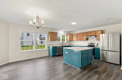 6538 Abby Lane, Zionsville - 10