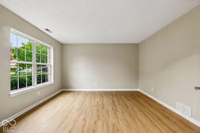 430 N Shore Court, Franklin - 5