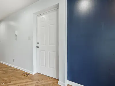 549 Fletcher Avenue #APT 2, Indianapolis - 7