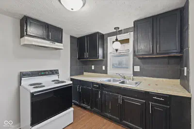 4705 Prospect Street, Indianapolis - 11