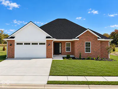 3891 Autumn Way, Seymour