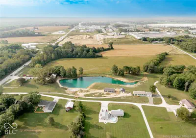 5950 US HWY 31, Seymour - 10