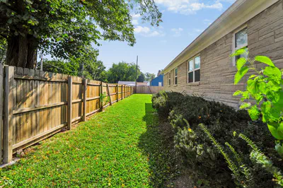 506 Lawrence Avenue, Indianapolis - 38