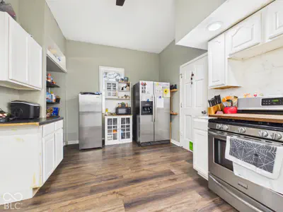 2806 Jefferson Street, Muncie - 21