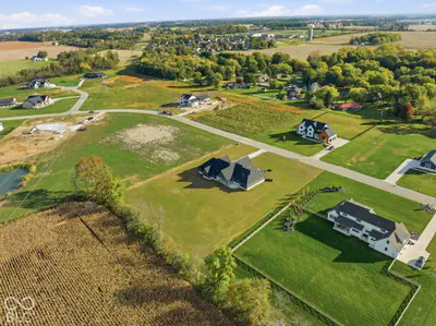 2786 S Kings Way, New Palestine - 67