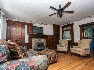 5961 Flowing Well Road, Poland - 44