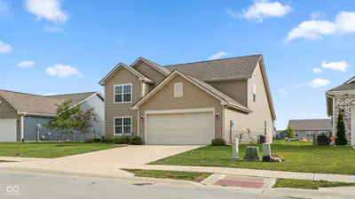 2389 Silver Spoon Drive, Greenfield - 2