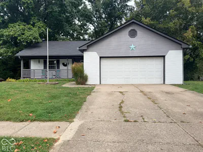 5704 Milhouse Road, Indianapolis - 4
