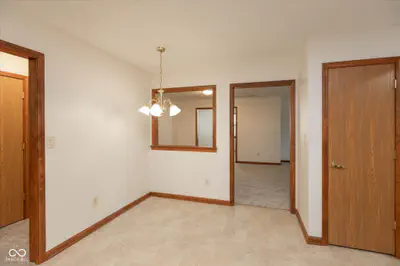 5612 Blairwood Drive, Indianapolis - 12