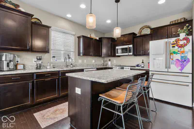 15975 Viking Meadows Drive, Westfield - 8