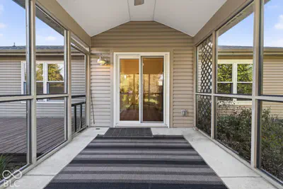 17214 Meggs, Westfield - 36