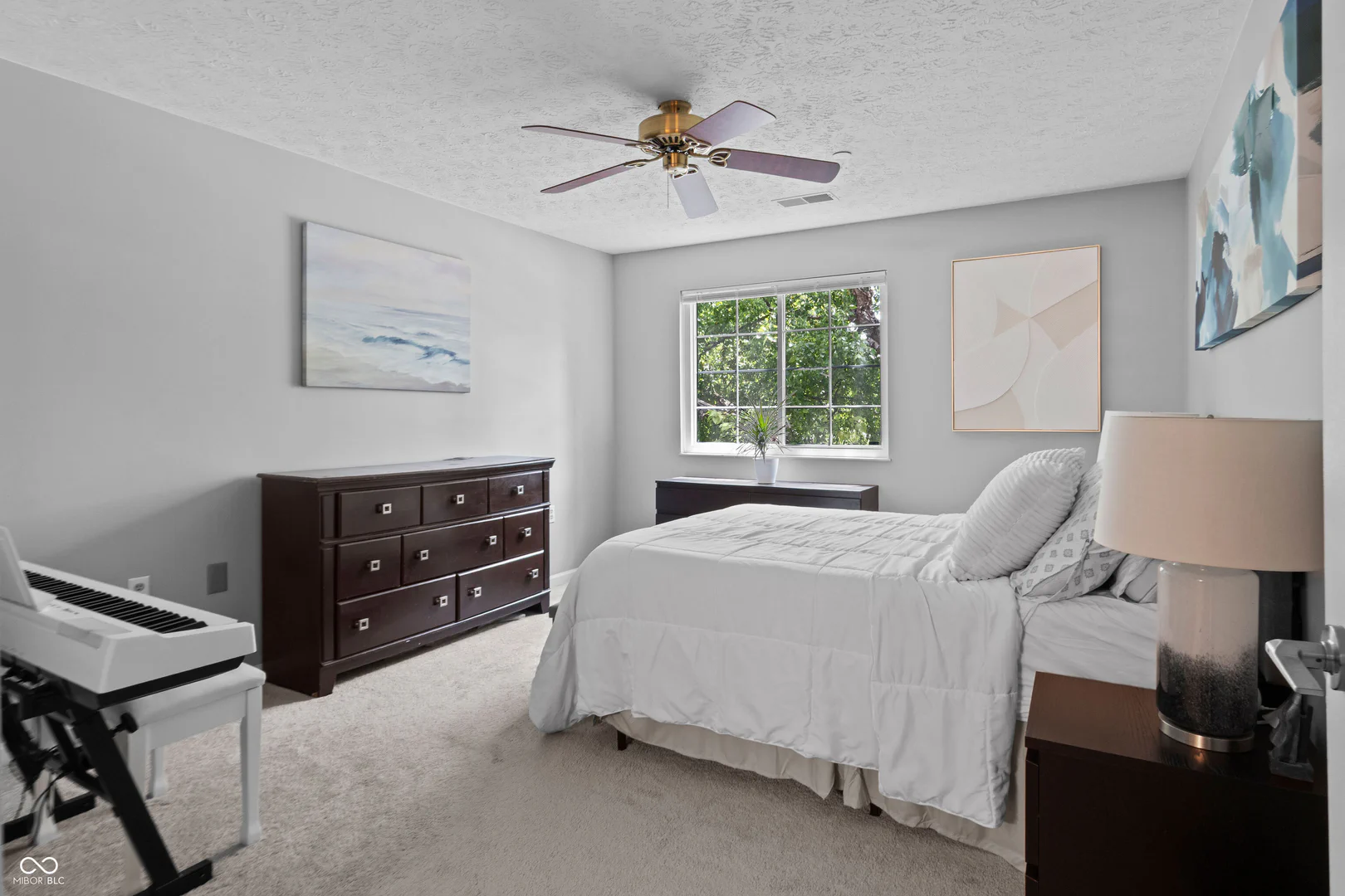 8820 Yardley Court, Indianapolis
