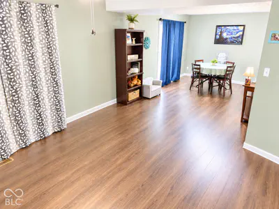 1377 Westridge Court, Greenwood - 4