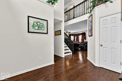 703 Trent Drive, Greenwood - 9