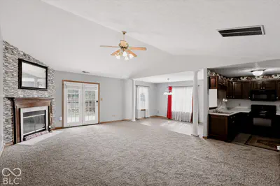 1495 Hedge Court, Greenfield - 10