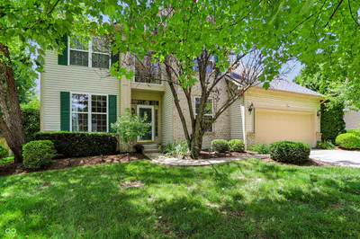 11810 Queenwood Court, Fishers