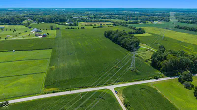 6305 Travis Road, Bargersville - 10