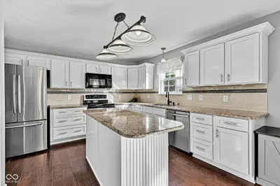 9107 Driftwood Court, McCordsville - 18