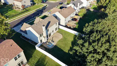 9025 Exeter Court, Fishers - 59