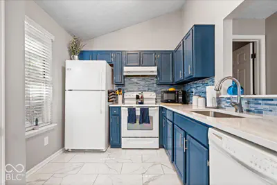 6727 Sundown Drive, Indianapolis - 10