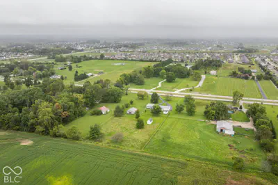987 W Stones Crossing Road, Greenwood - 34