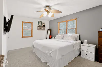 6925 Crown Drive, Brownsburg - 33