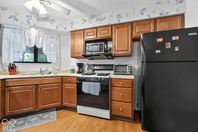 7658 Micawber Court, Indianapolis - 18